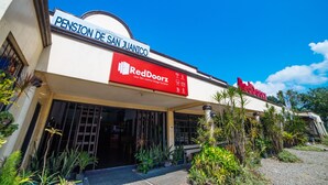 Exterior - RedDoorz near San Juanico Bridge Tacloban (Tacloban)