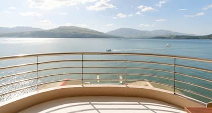 RedDoorz Plus @ Seaborne Hotel Subic Zambales