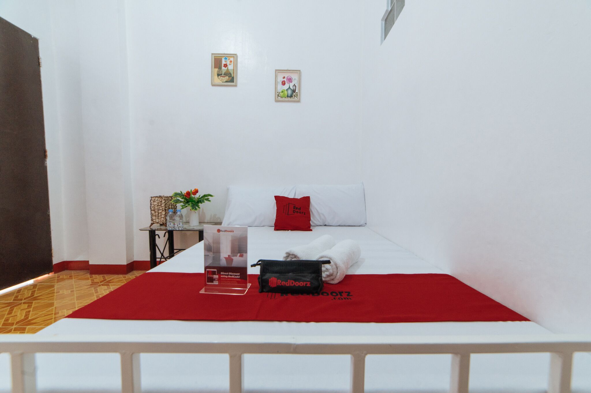 Room (Reddoorz) | Room amenity