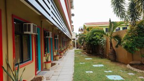 Exterior detail - RedDoorz @ Bankal Lapulapu (Lapu-Lapu)