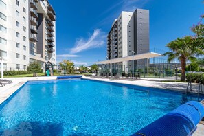 Outdoor pool - Juriquilla Santa Fe, la Mejor Ubicación (Querétaro)