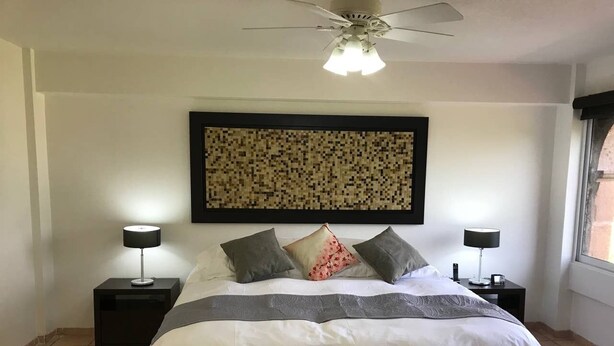 Unclassified image, 1 of 14, button - Departamento Suite King Size (Querétaro)