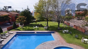 Outdoor pool - Tranqulidad y Seguridad en Avenida Principal (Querétaro)