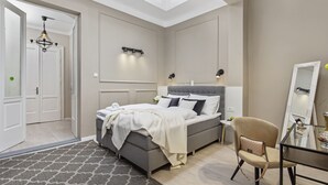 Deluxe Apartment, 1 Bedroom (Mara) | Soundproofing, WiFi (free), bed sheets - Apartments Carpathia (Rijeka)