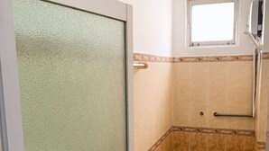 Double Room | Bathroom - Hotel Thien Hoang My (Ho Chi Minh City)