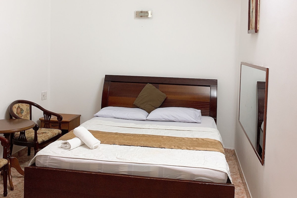 Double Room | Minibar, desk, blackout drapes, iron/ironing board