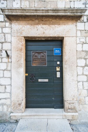 Property entrance - Apartment Amfora (Dubrovnik)
