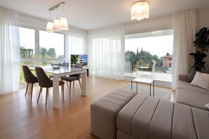 Superior-Apartment, 1 Schlafzimmer | Ausblick vom Zimmer