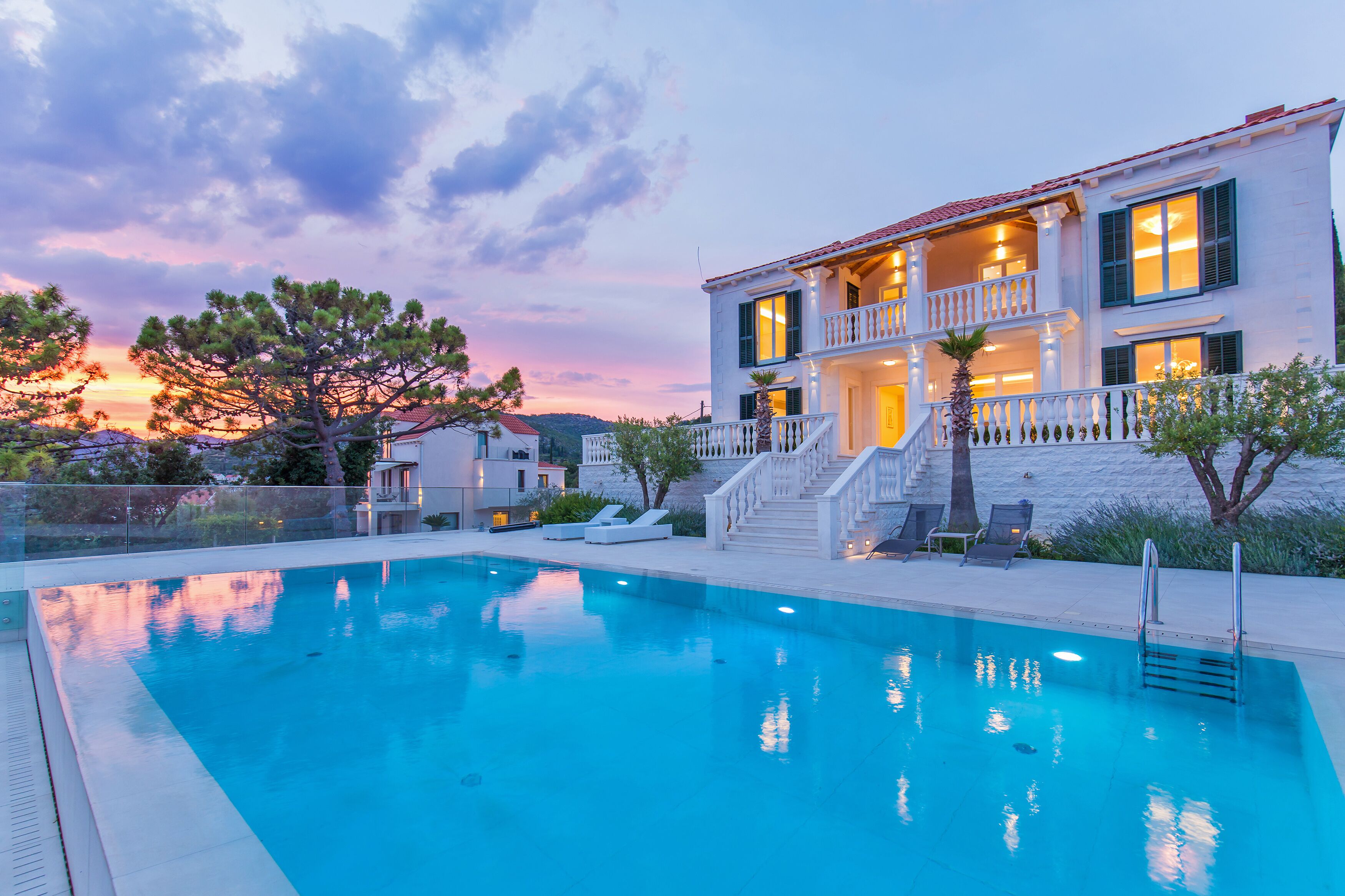 Front of property – evening/night