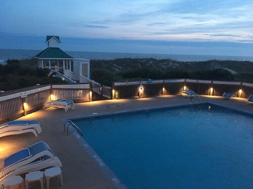 Heavenly Southport Condo Waiting for you !