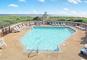 Pool - Heavenly Southport Condo Waiting for you ! (St James)