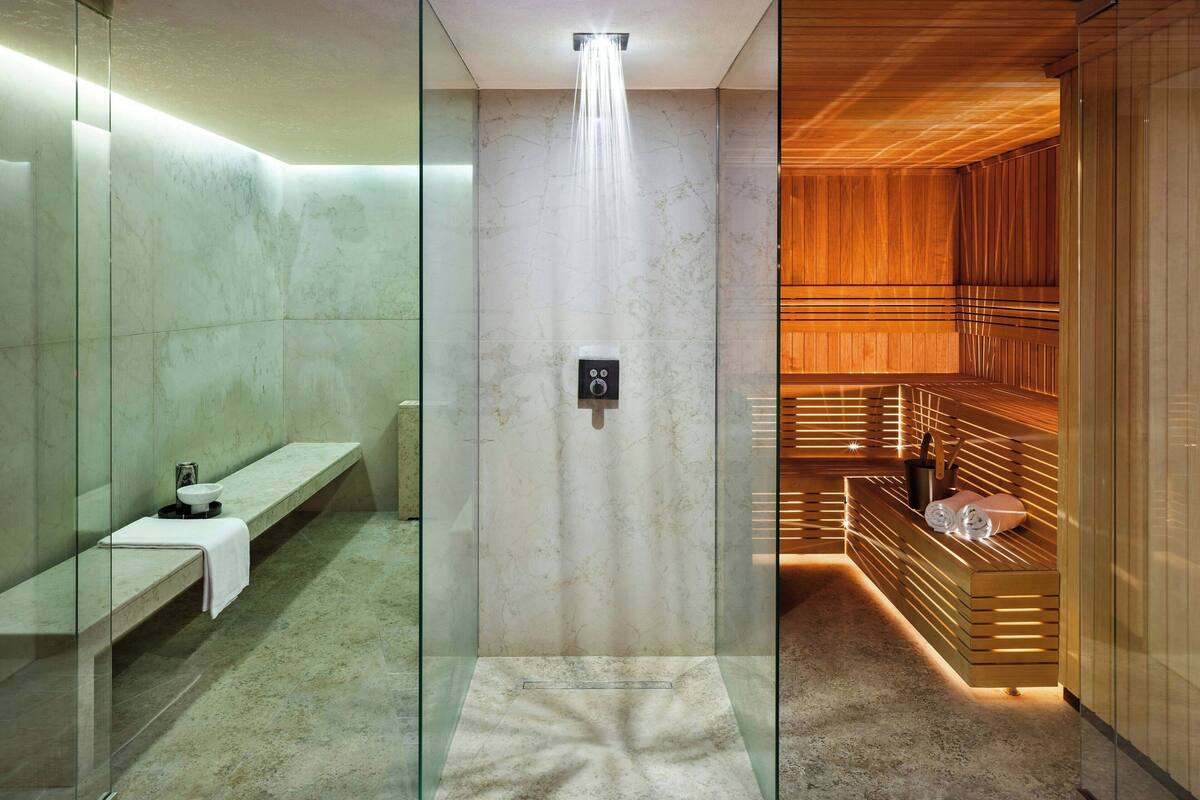 couples treatment room(s), hot tub, steam room, body treatments