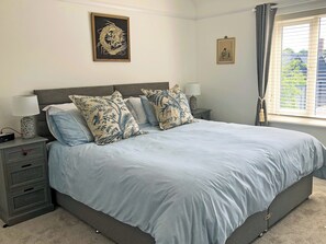 2 bedrooms, free WiFi, bed sheets