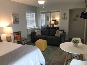 Silitysrauta/-lauta, ilmainen Wi-Fi, vuodevaatteet