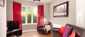 36 Westminster Road · Bright & Spacious 2-Bed Home in York with Garden - Pass the Keys