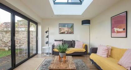 Charming Victorian House w/Parking + River Walks - Pass the Keys