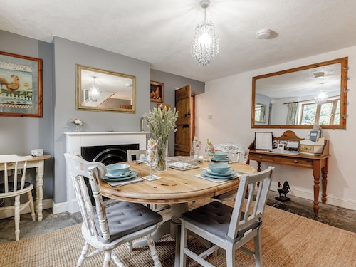 2 bedroom accommodation in Wells