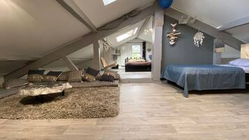 4 quartos, berço de viagem, Wi-Fi, roupa de cama