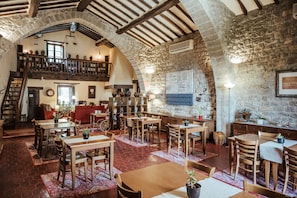 Restaurant - La Sala de Camós (Camos)