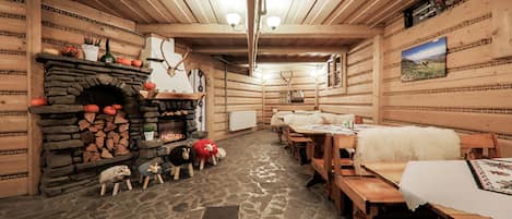 Päivittäinen buffetaamiainen maksusta