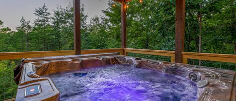 Bain à remous extérieur