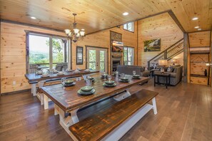 Dining - Free Tickets | Private Swim Spa, Hot Tub, Firepit, Game Room, Theater, Views (Gatlinburg)