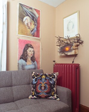 Design Suite | Living area - Locust & Starr Inn (Wolfville)