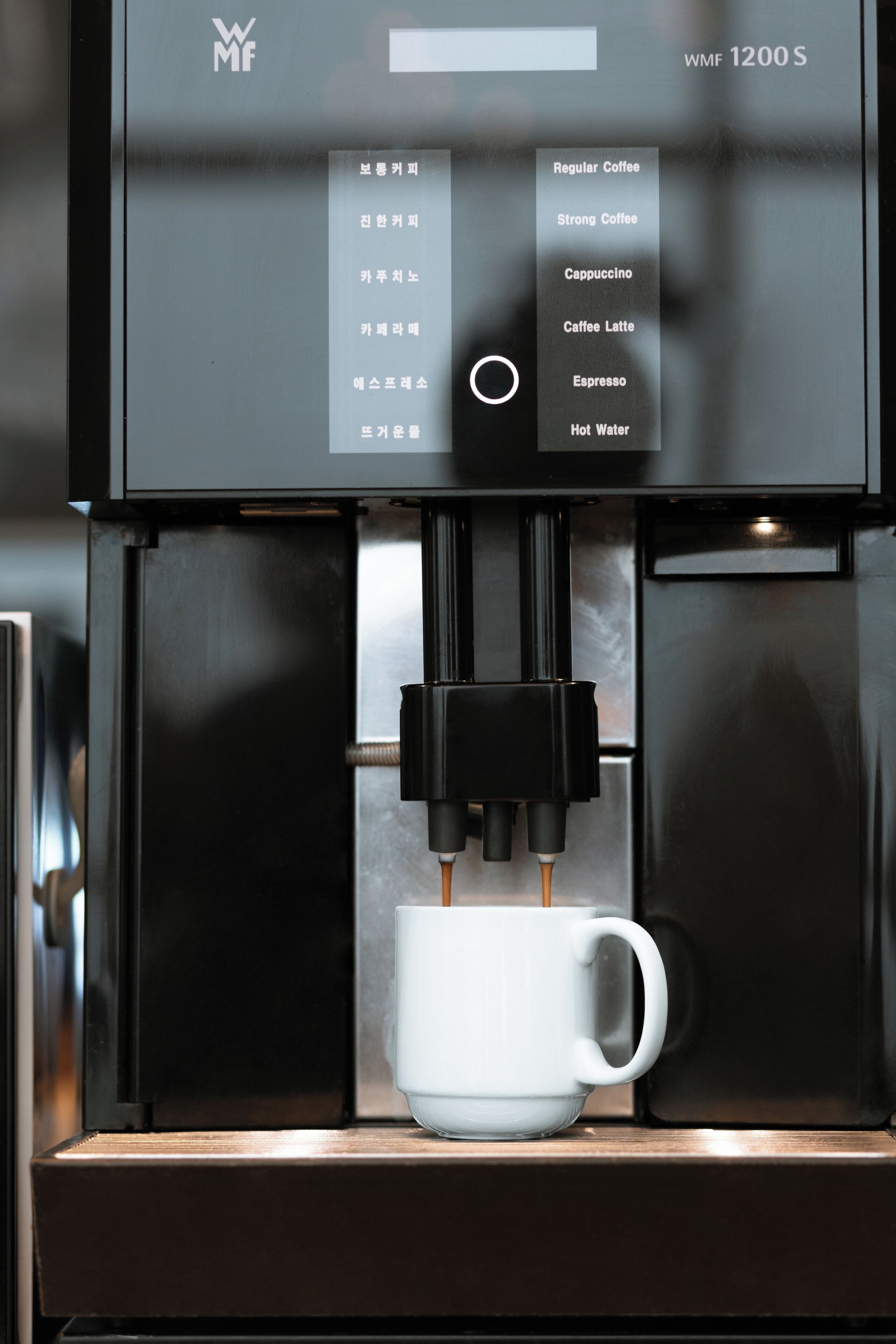 daily buffet breakfast (krw 25000 per person)