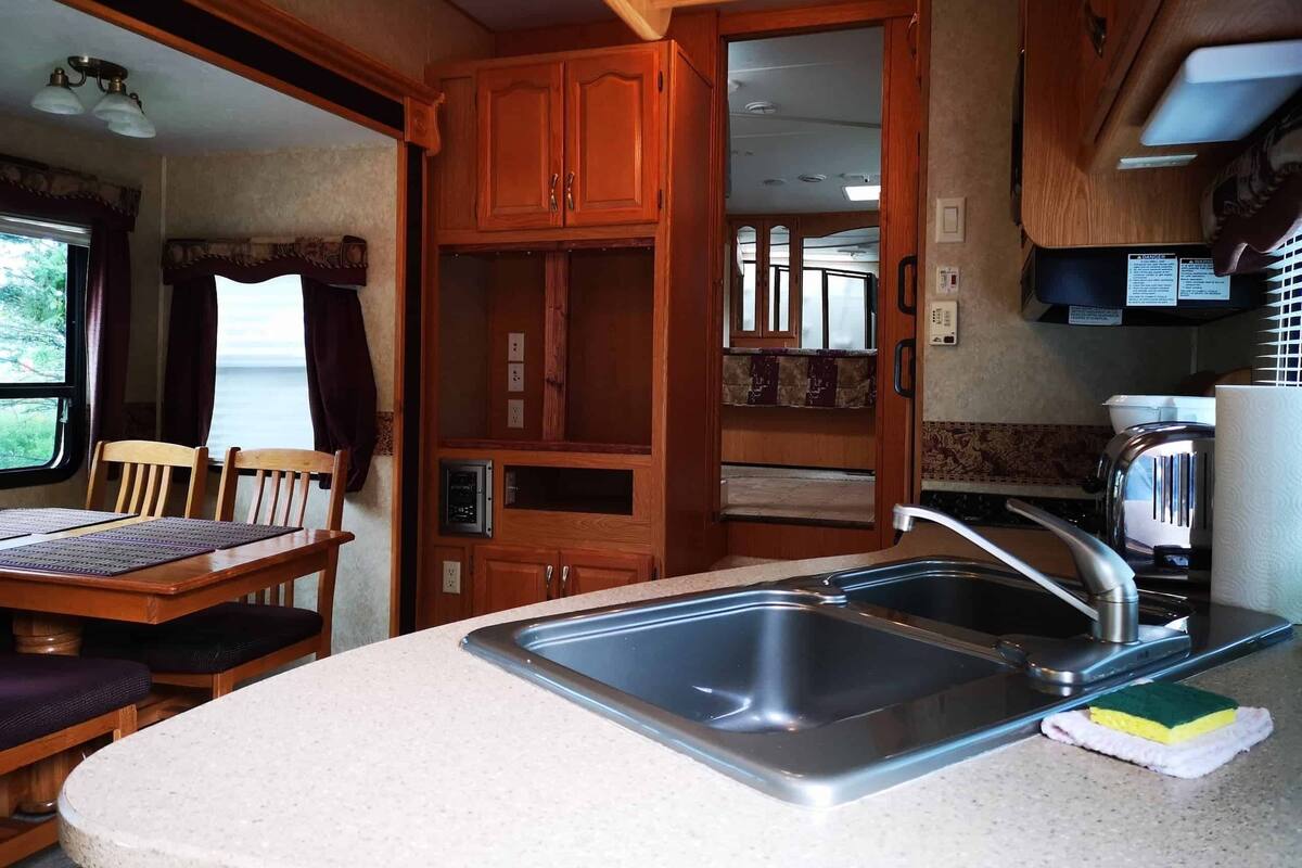 Standard-Chalet, 1 Queen-Bett und Schlafsofa | Eigene Küche
