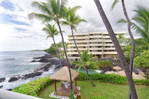 Exterior - Ocean & Lagoon View Kona Condo 🏝️ Walking Distance to Beach and Town! 👣 - Hale Kona Kai 309 (Kailua-Kona)