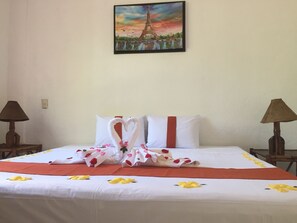 Basic Apartment | 1 bedroom, in-room safe, iron/ironing board, free WiFi