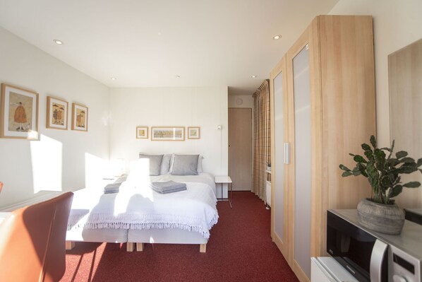 1 Schlafzimmer, WLAN, Bettwäsche