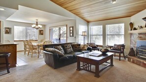 Condo, Multiple Beds, Private Pool | Living room