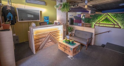 PodShare San Diego - Hostel