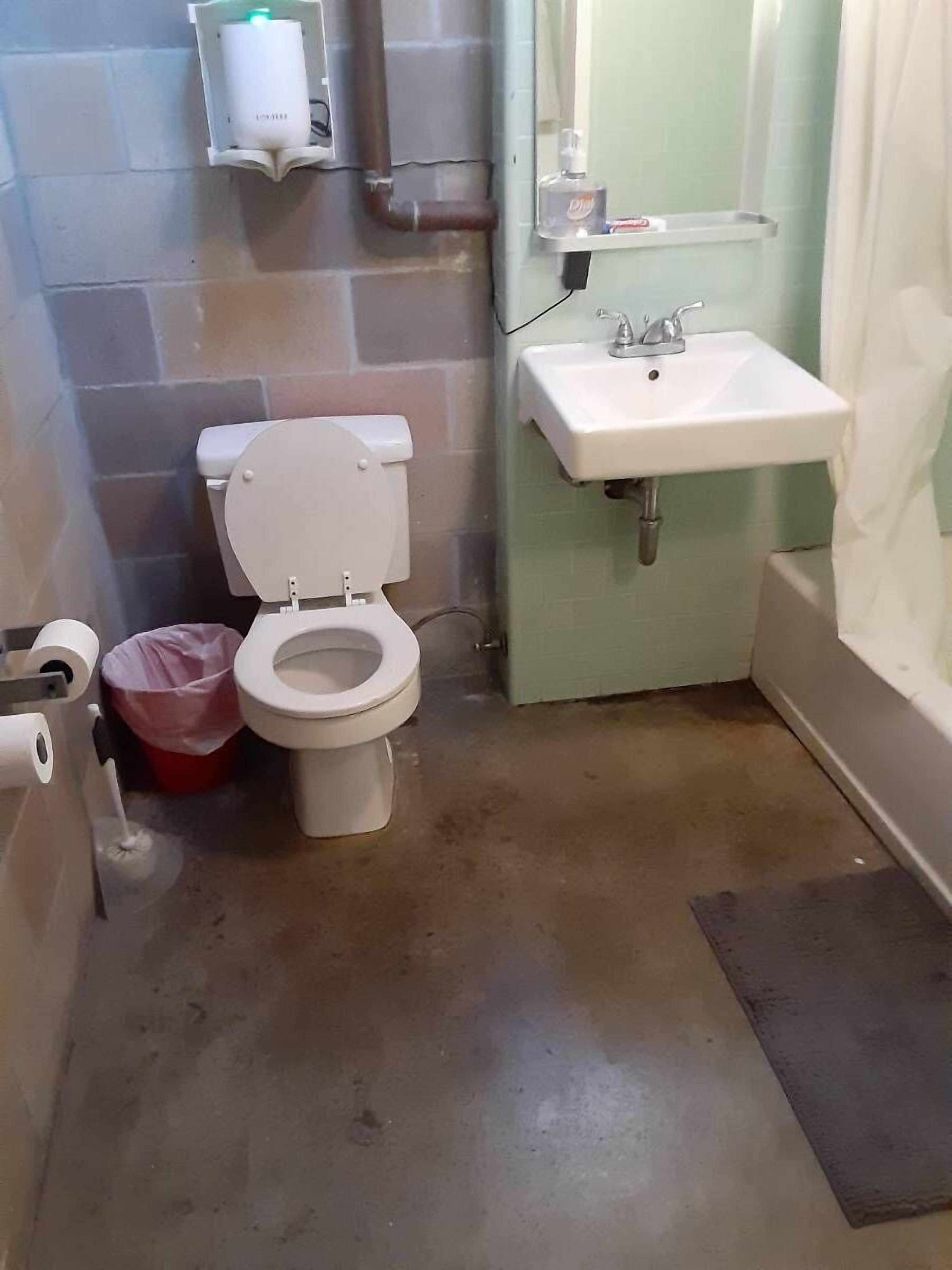 Photo - PodShare San Diego