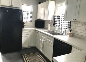 Newly renovated kitchen with plenty of amenities.  