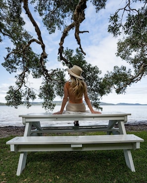 Lake - Tiona Palms Holiday Park (Tiona)