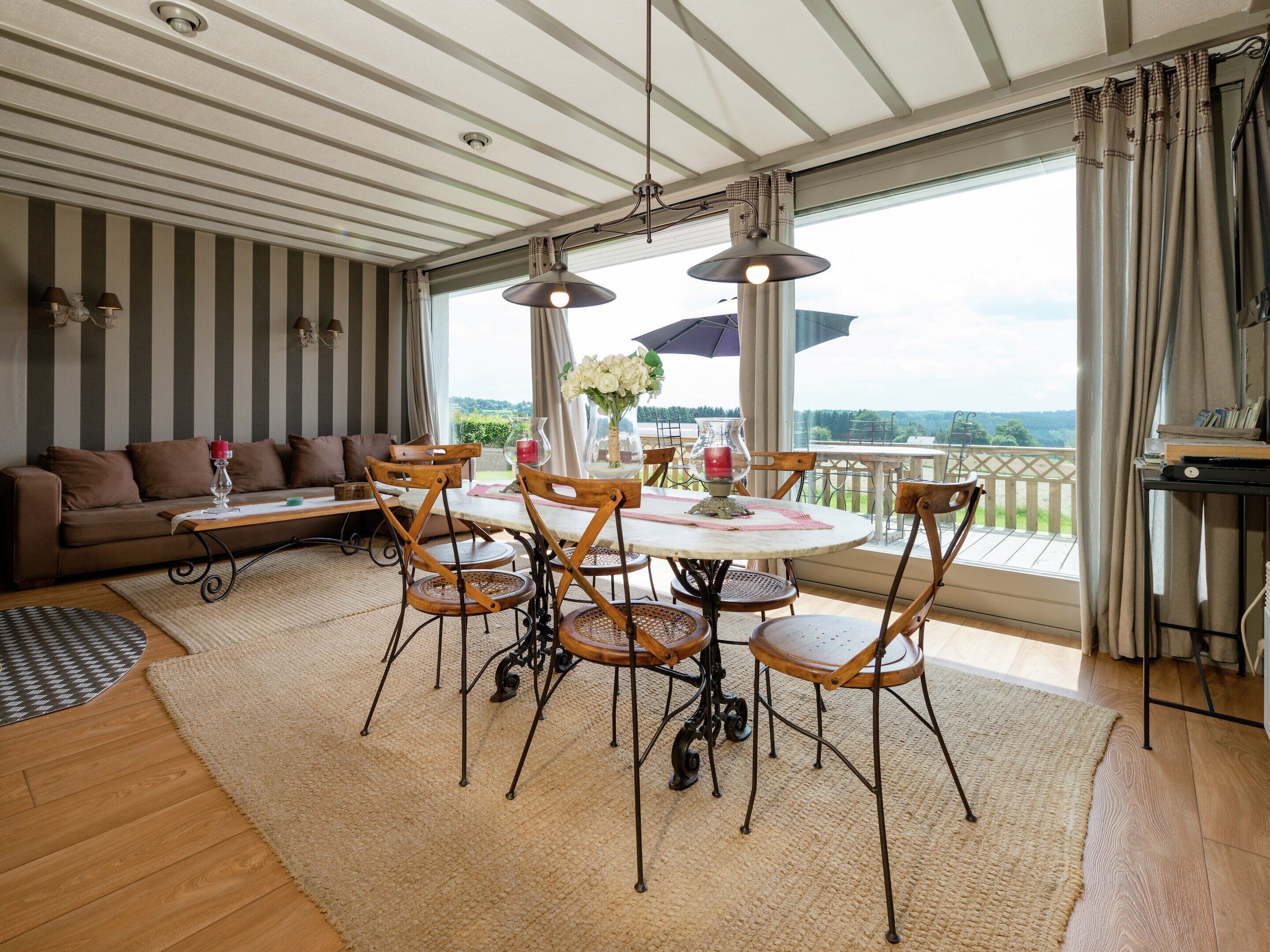 House | Dining