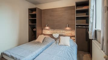 Cottage | 8 bedrooms, individually furnished