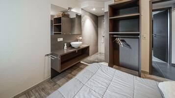 Ferienhaus | 8 Schlafzimmer, individuell eingerichtet