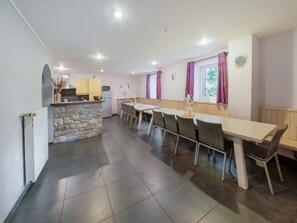 Cottage | Dining - Charming Cottage with Hot Tub & Sauna, High Fens (Waimes)