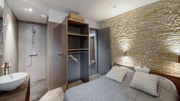 Ferienhaus | 8 Schlafzimmer, individuell eingerichtet