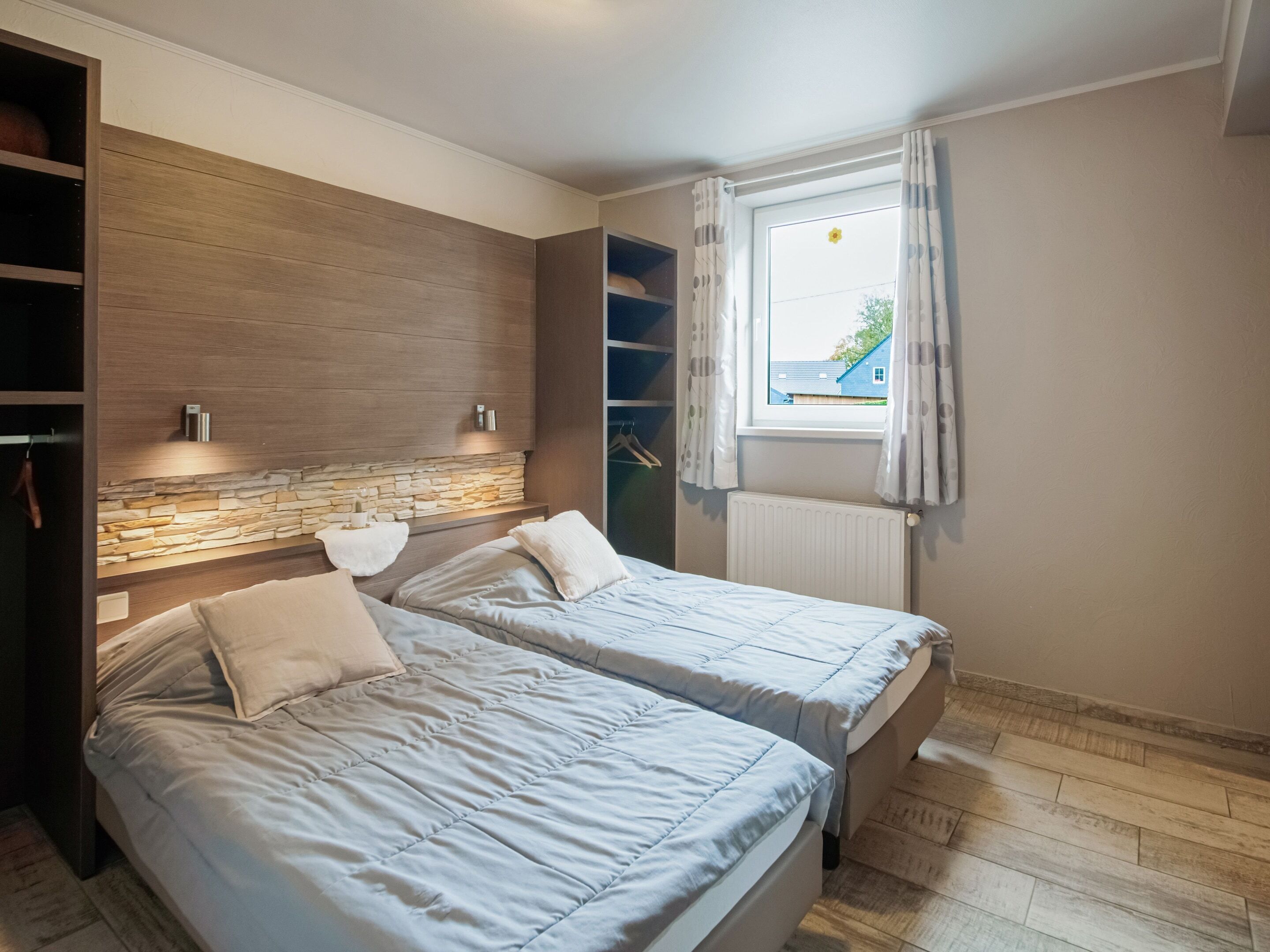 Cottage | 8 bedrooms, individually furnished