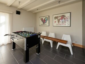 Villa | Spielezimmer