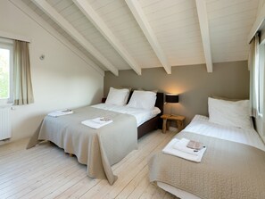 Villa | 8 bedrooms, individually furnished, bed sheets