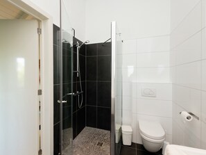 Villa | Bathroom