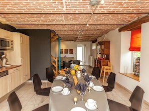 House | Dining