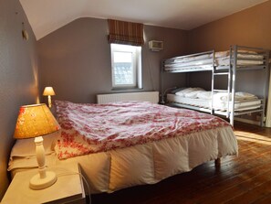 Ferienhaus | 2 Schlafzimmer, individuell eingerichtet, Bügeleisen/Bügelbrett