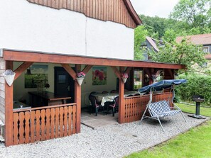 House | Balcony