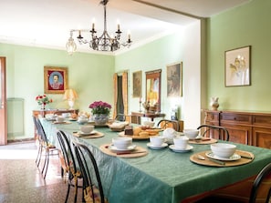 Dining - Luxurious Mansion in Crespignaga With Swimming Pool (Maser)